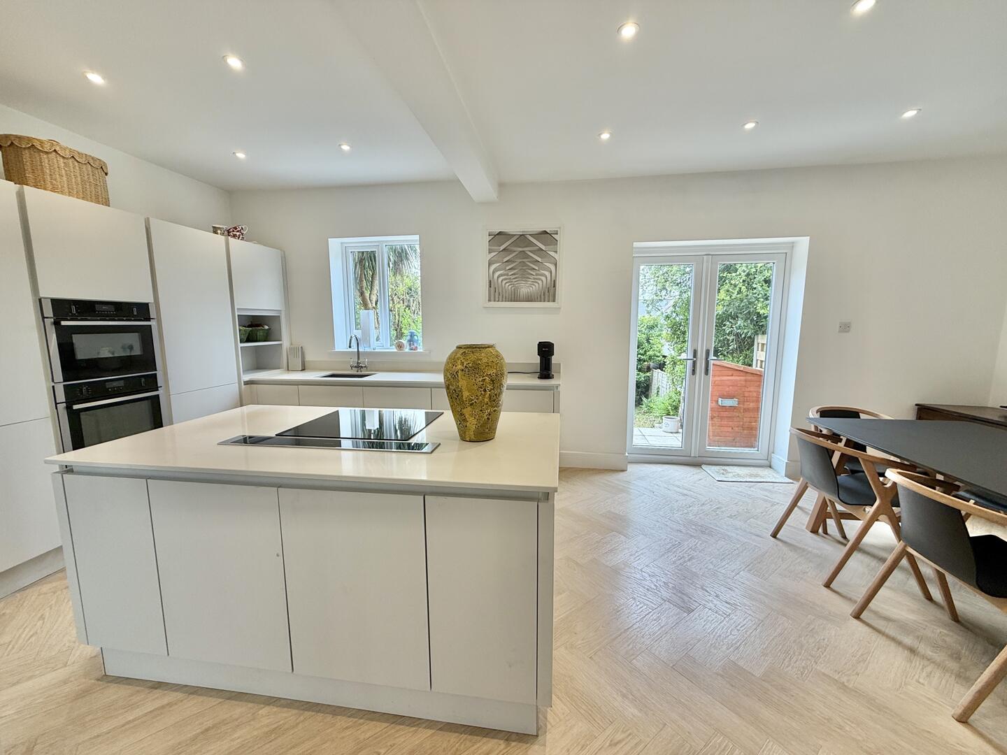 3 bed property in Kenwyn Road, Truro